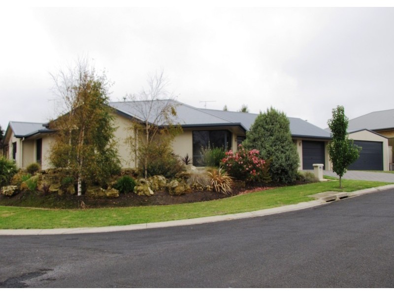 17 Lakewood Ave, Mount Gambier SA 5290