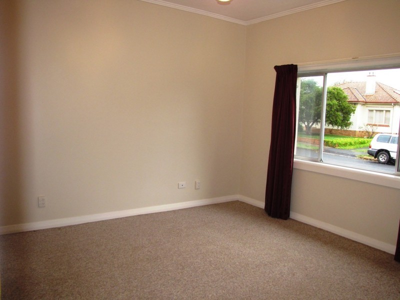 18 LINDSAY STREET, Mount Gambier SA 5290