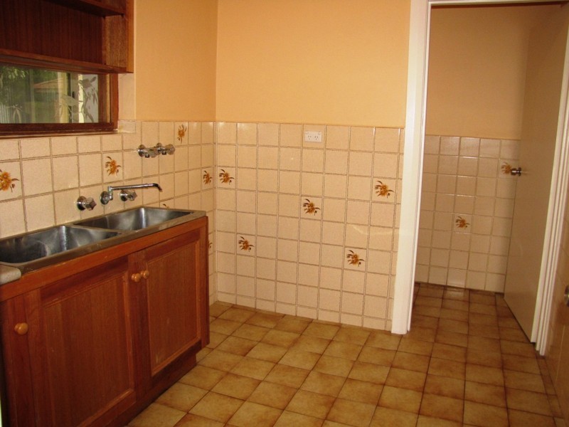 18 LINDSAY STREET, Mount Gambier SA 5290