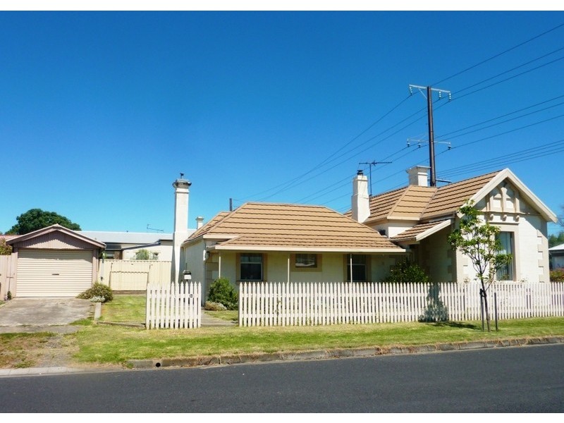 11 George Street, Mount Gambier SA 5290