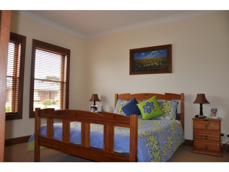 1 Ellwood Court, Mount Gambier SA 5290