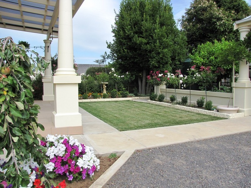 13 Chute Street, Mount Gambier SA 5290