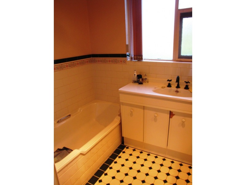 25 Coolabah Street, Mount Gambier SA 5290