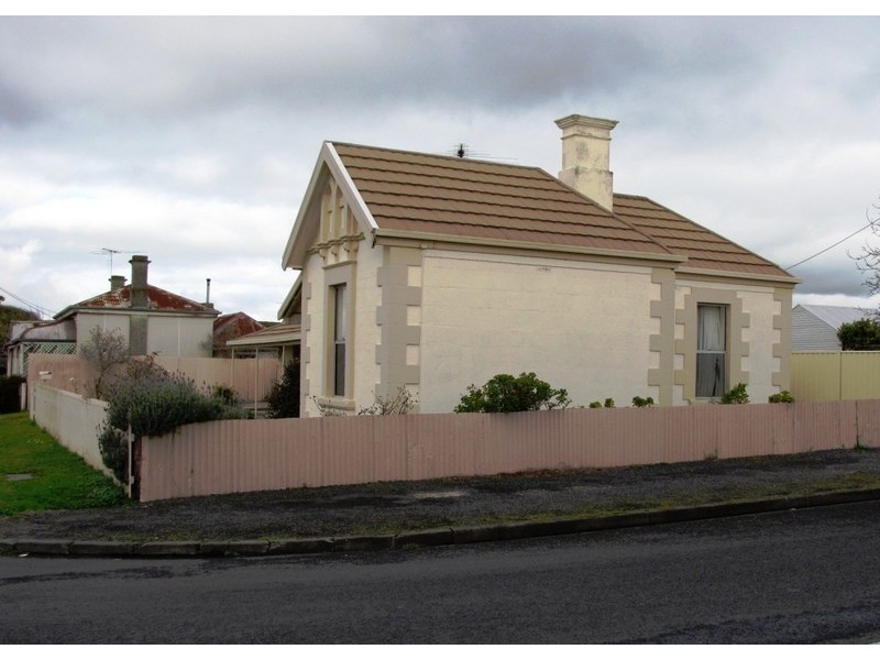 11 George Street, Mount Gambier SA 5290