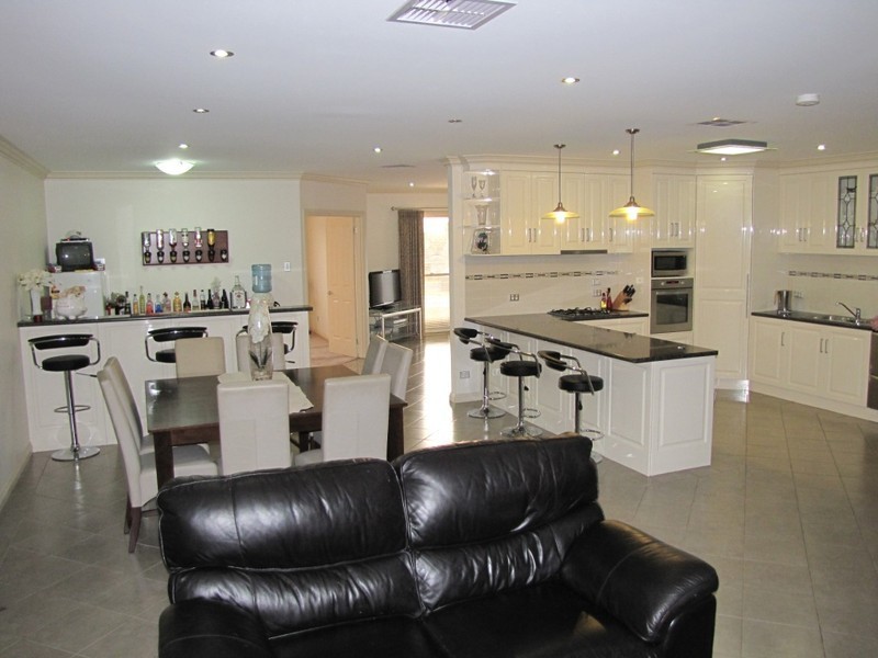 6 Deakin Court, Mount Gambier SA 5290