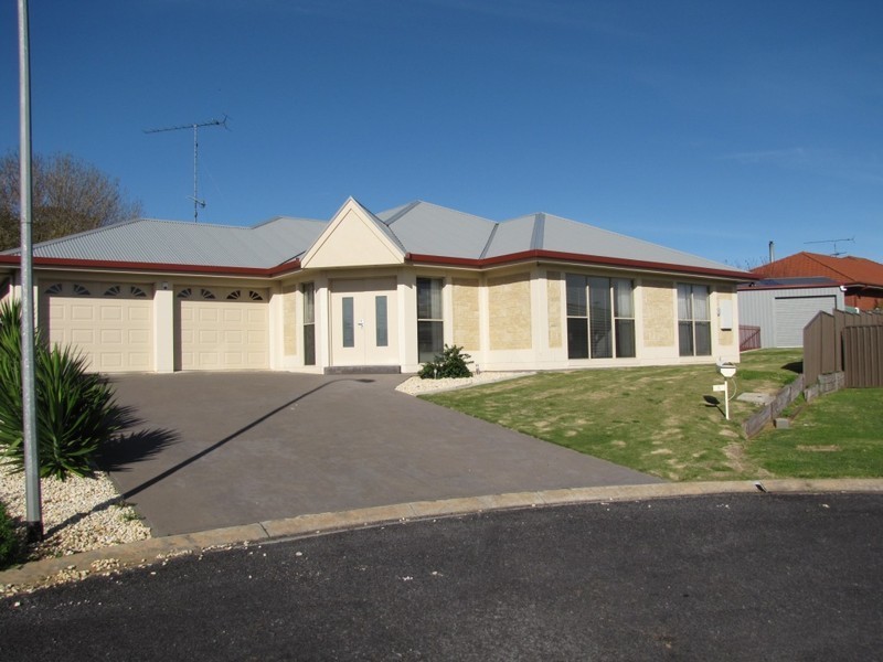 6 Deakin Court, Mount Gambier SA 5290