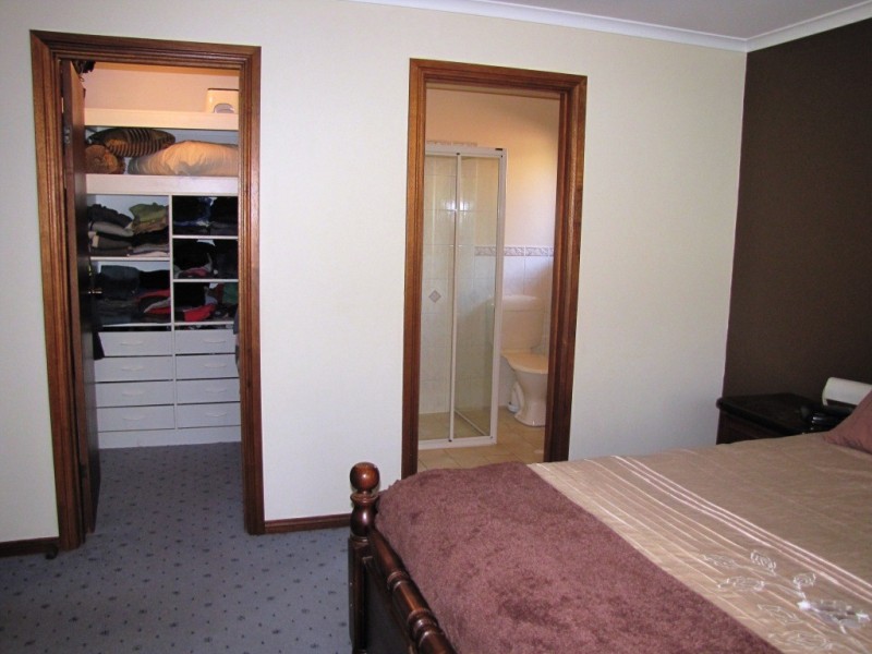 7 Kywong Court, Mount Gambier SA 5290