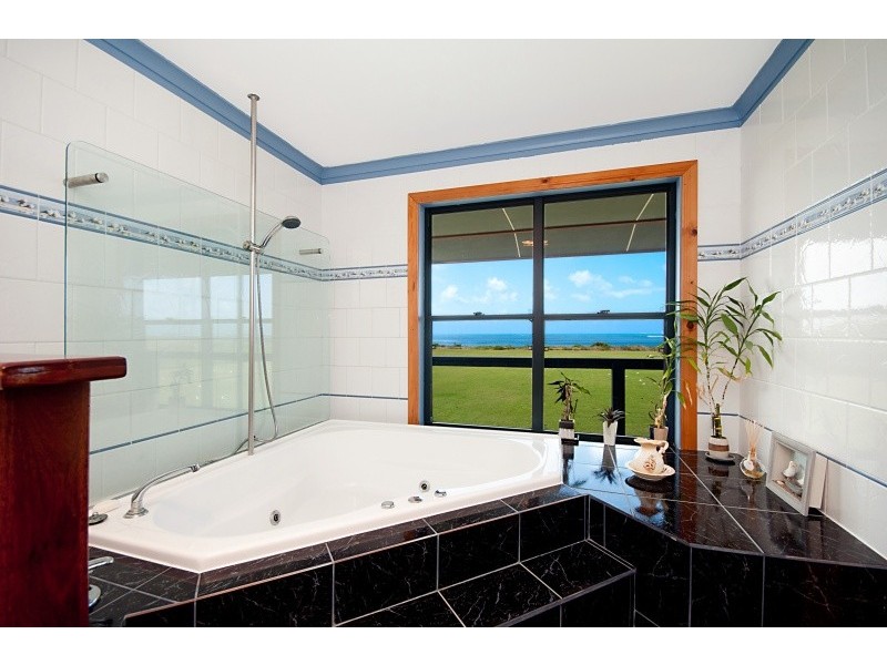 598 Eight Mile Creek Rd, Mount Gambier SA 5290