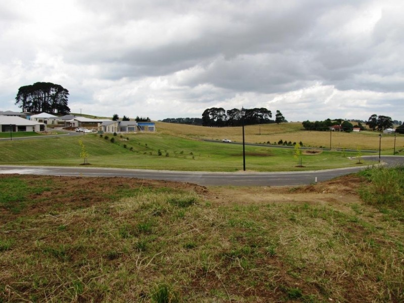 8 Dawn Court, Mount Gambier SA 5290