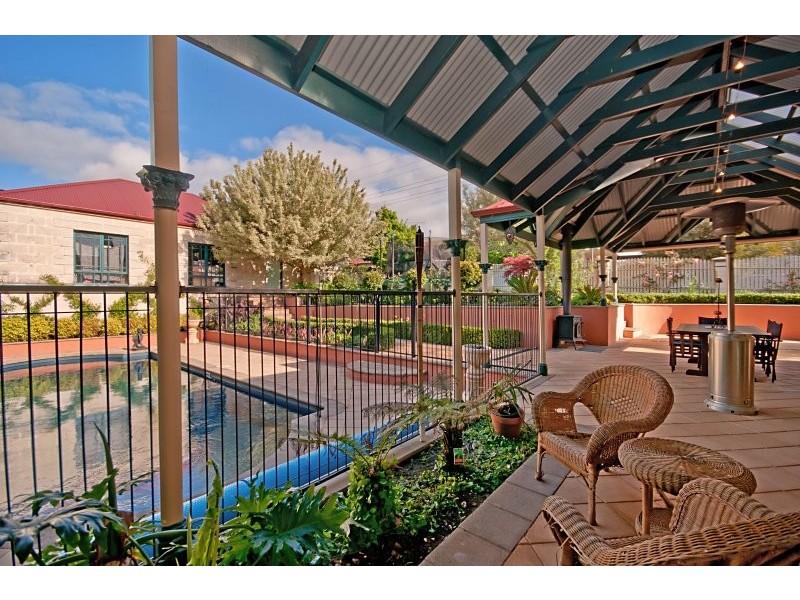 17 Jardine Street, Mount Gambier SA 5290