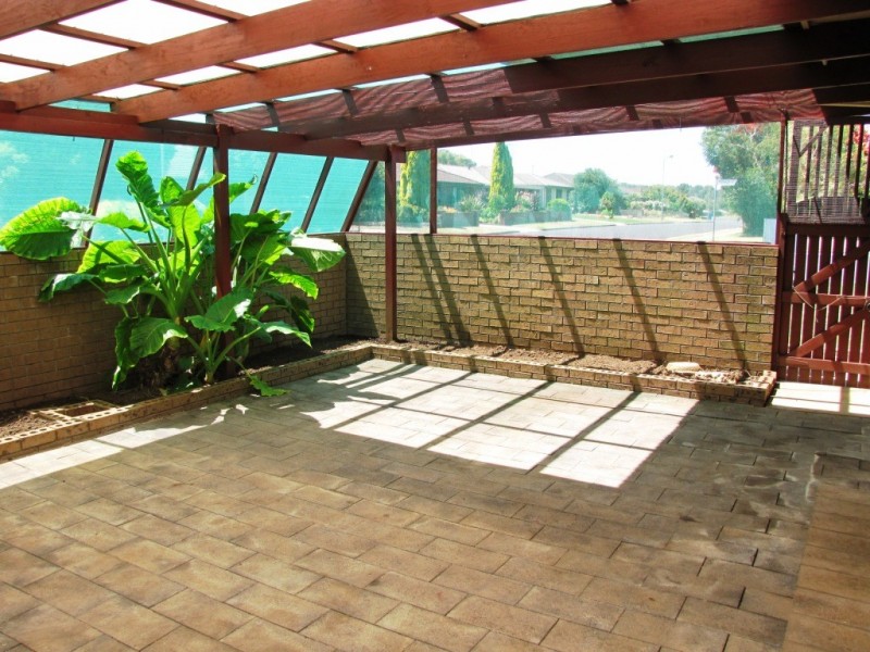 1 Ronald Grove, Mount Gambier SA 5290