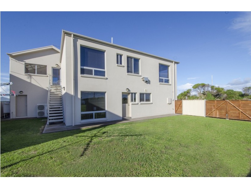 138 Sea Parade, Port Macdonnell SA 5291