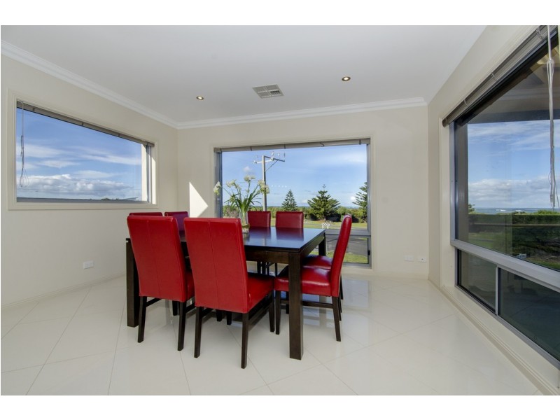 138 Sea Parade, Port Macdonnell SA 5291