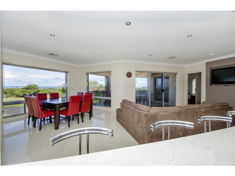 138 Sea Parade, Port Macdonnell SA 5291