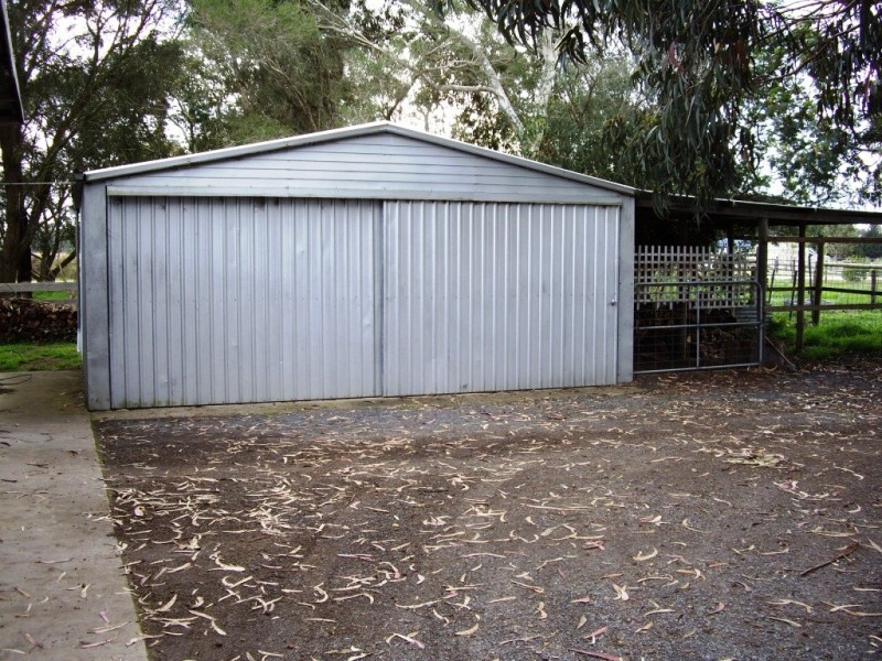 17 Kavanagh Road, Worrolong, Mount Gambier SA 5290