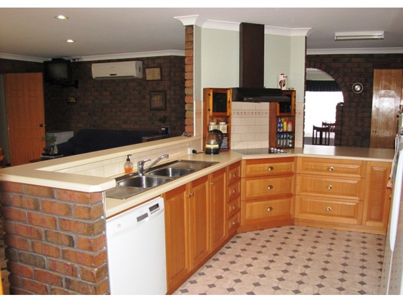 24-26 Livingston Street, Blackfellows Caves, Mount Gambier SA 5290