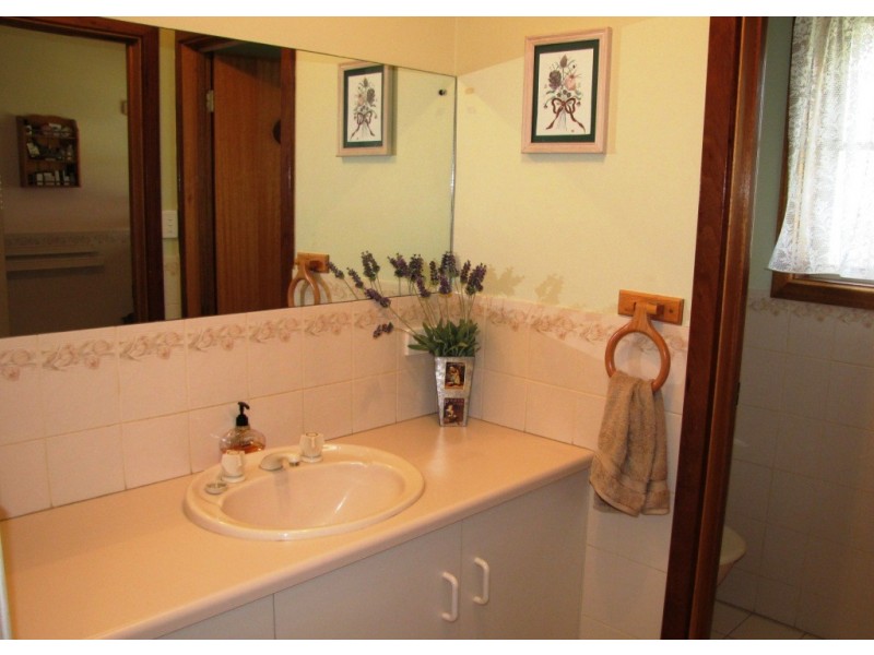 24-26 Livingston Street, Blackfellows Caves, Mount Gambier SA 5290