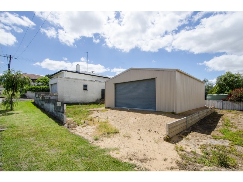 15 Montgomery Avenue, Mount Gambier SA 5290