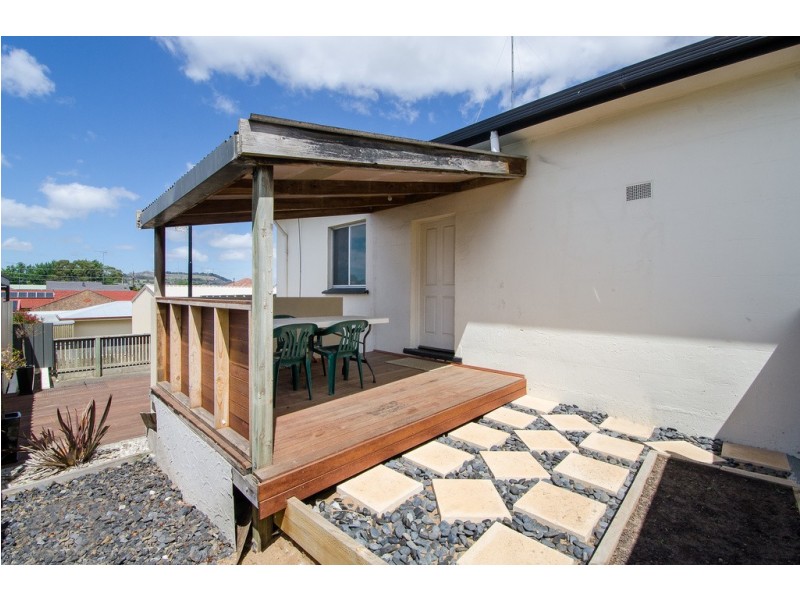 15 Montgomery Avenue, Mount Gambier SA 5290