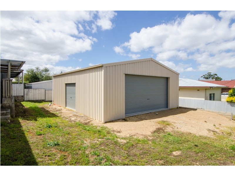 15 Montgomery Avenue, Mount Gambier SA 5290