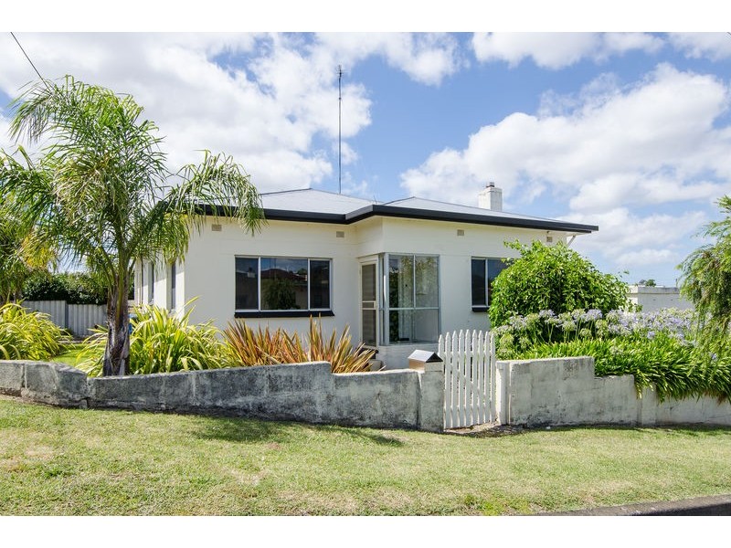 15 Montgomery Avenue, Mount Gambier SA 5290