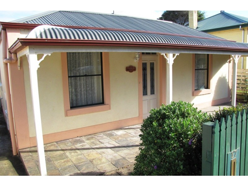 17 Hart Street, Mount Gambier SA 5290
