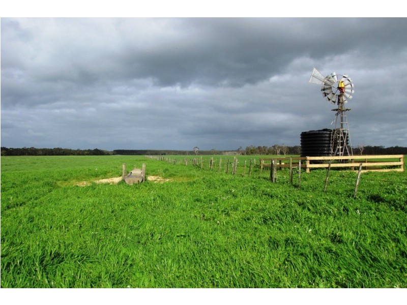 Lot 42 and 42A Marp Road, Mumbannar VIC 3304