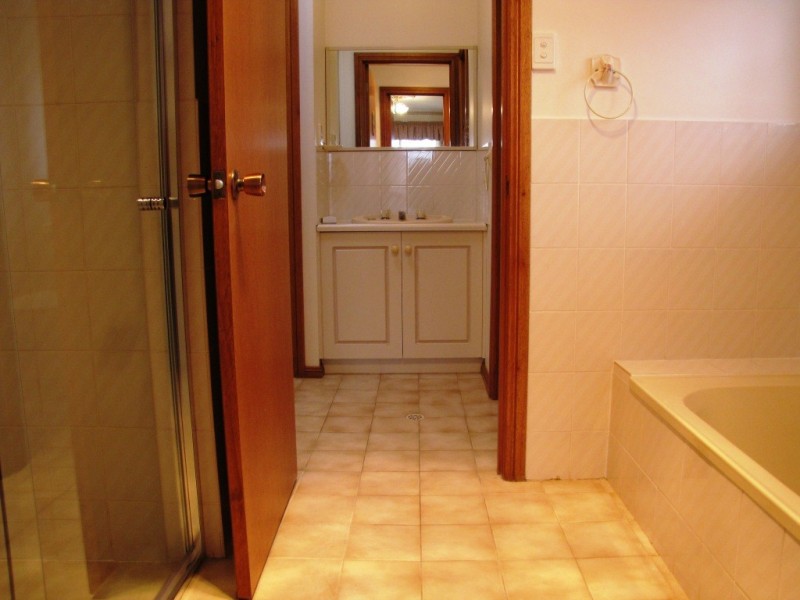 3 Winfield Court, Mount Gambier SA 5290