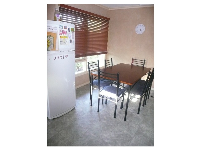 83 Wireless Road West, Mount Gambier SA 5290