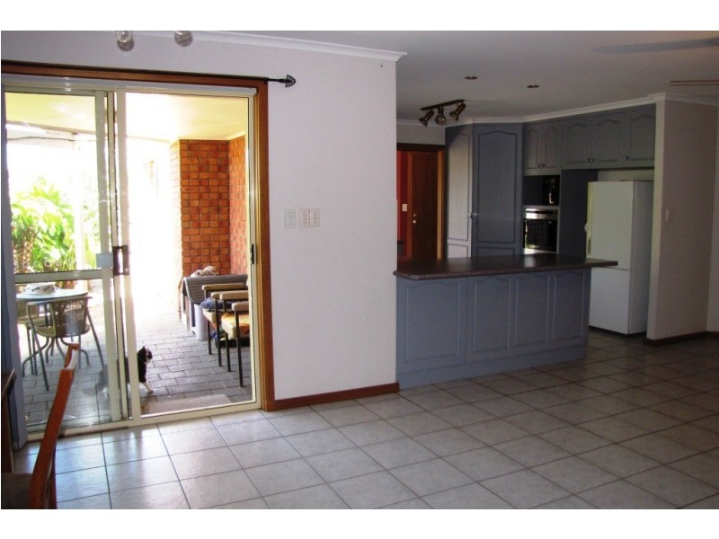 9 Braxton Close, Mount Gambier SA 5290