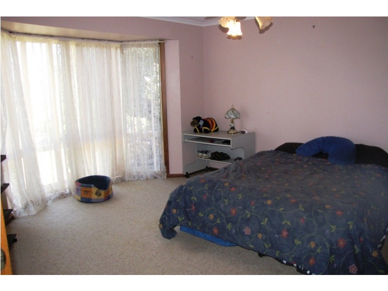 9 Braxton Close, Mount Gambier SA 5290