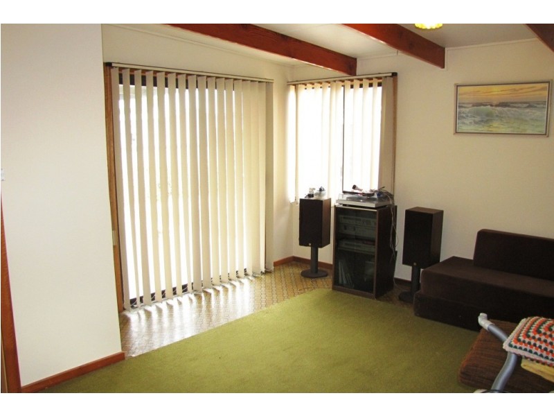 24 Compton Street, Port Macdonnell SA 5291