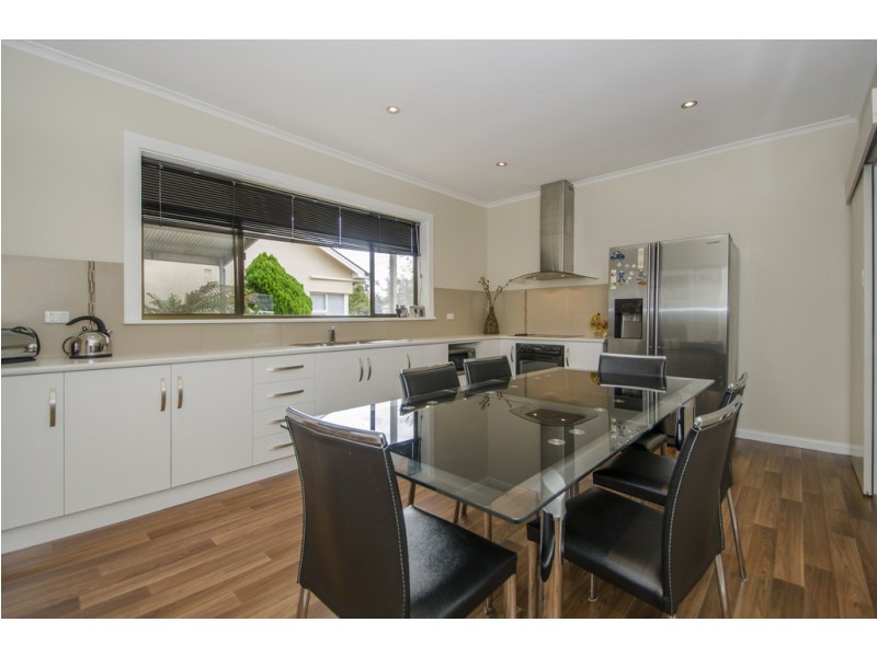 16 Church Street, Yahl, Mount Gambier SA 5290