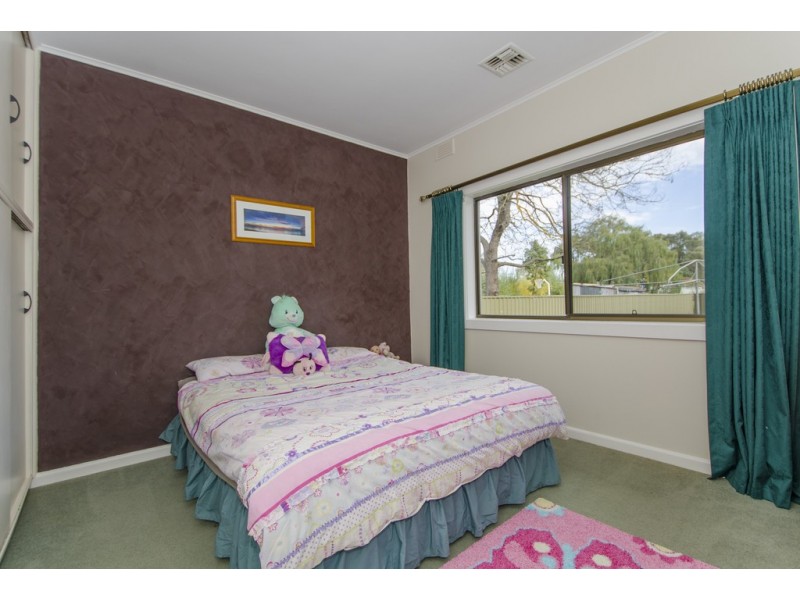 16 Church Street, Yahl, Mount Gambier SA 5290