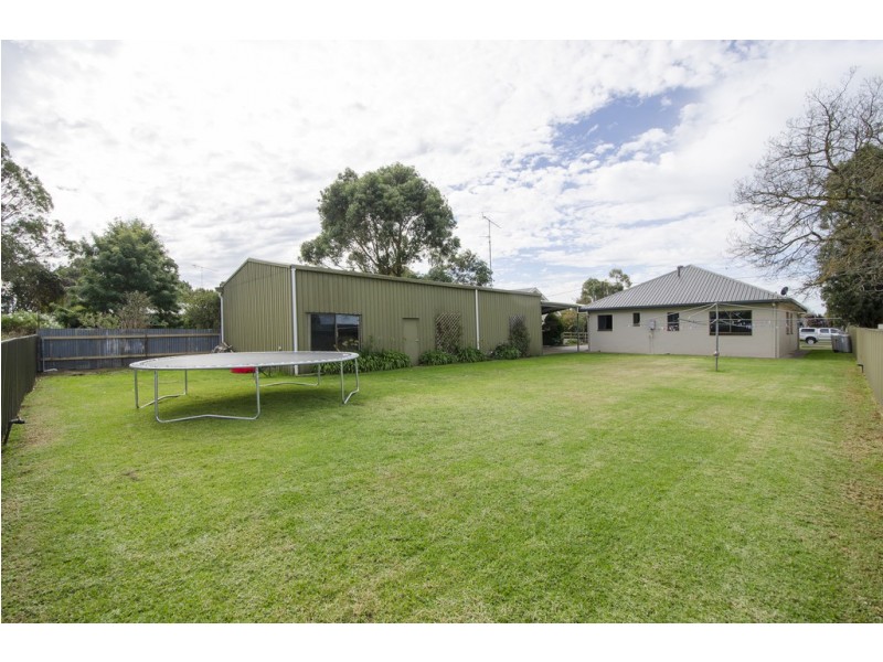 16 Church Street, Yahl, Mount Gambier SA 5290