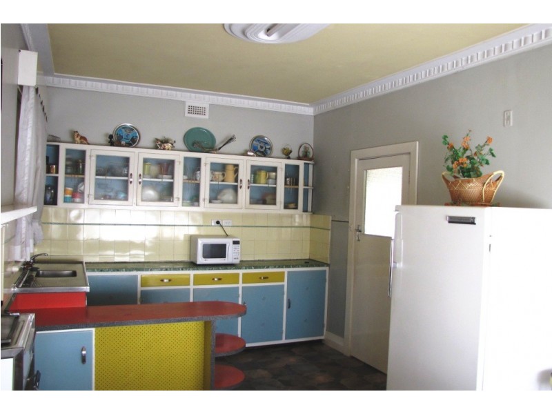 123 Jubilee Highway West, Mount Gambier SA 5290