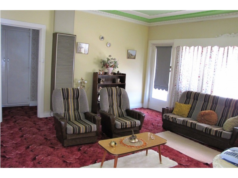 123 Jubilee Highway West, Mount Gambier SA 5290