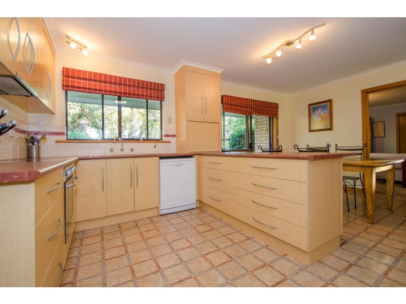 4 Alie Drive, Compton, Mount Gambier SA 5290