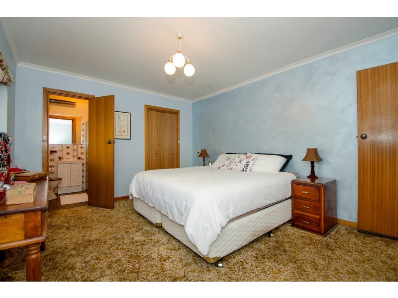 4 Alie Drive, Compton, Mount Gambier SA 5290