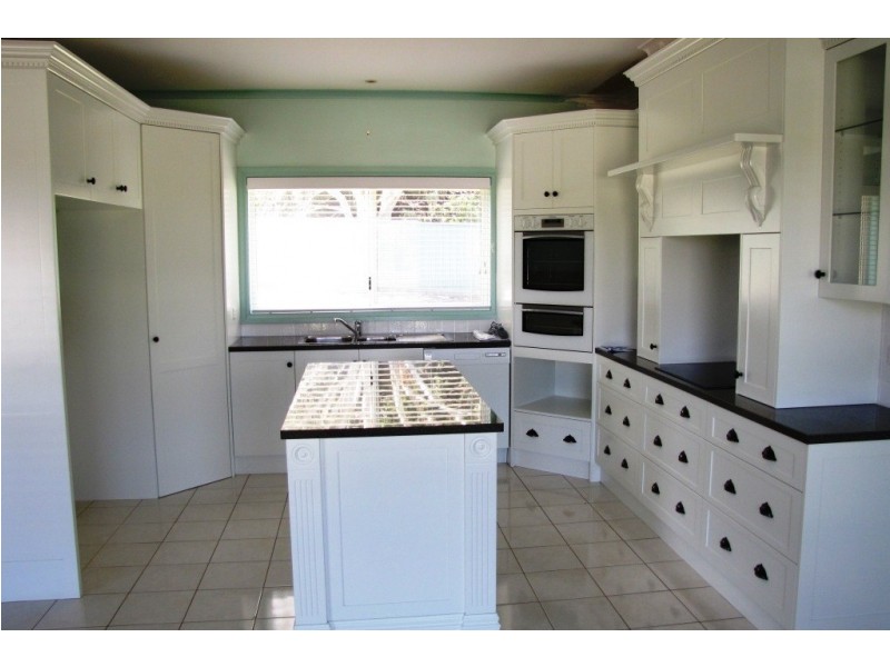 11 Hill Road, Yahl, Mount Gambier SA 5290