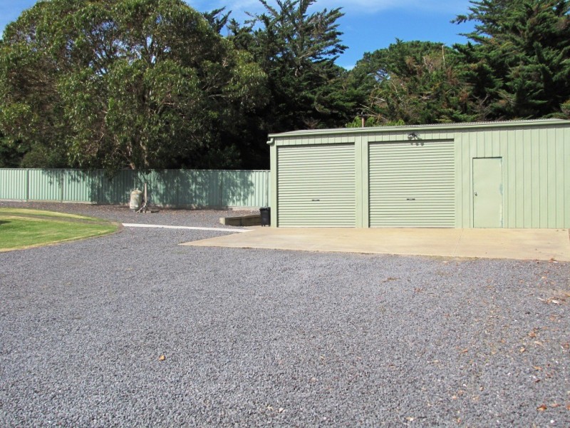 11 Hill Road, Yahl, Mount Gambier SA 5290