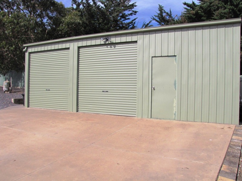 11 Hill Road, Yahl, Mount Gambier SA 5290