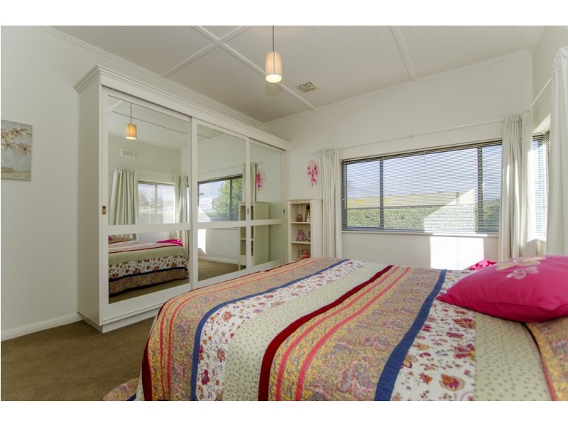 69 Sturt Street, Mount Gambier SA 5290