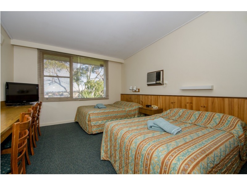 1 Kennedy Avenue, Mount Gambier SA 5290