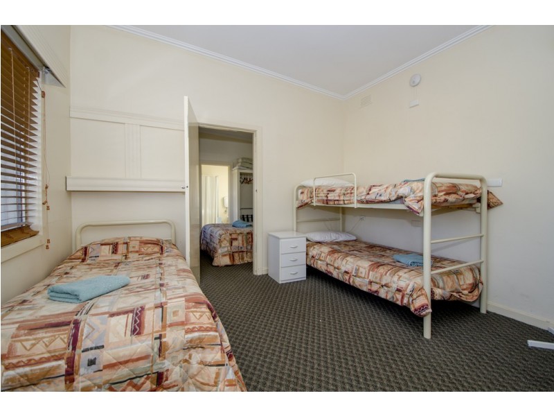 1 Kennedy Avenue, Mount Gambier SA 5290