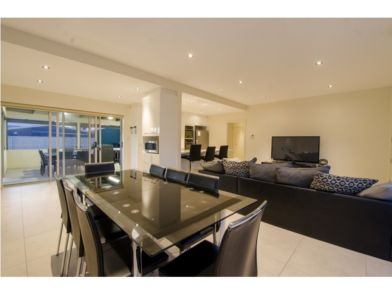 86 Meylin Street, Port MacDonnell, Mount Gambier SA 5290