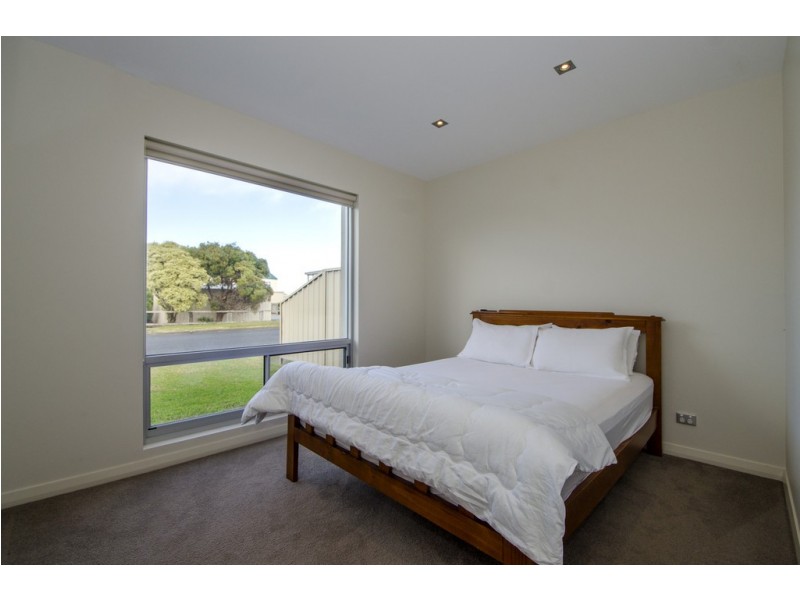 86 Meylin Street, Port MacDonnell, Mount Gambier SA 5290