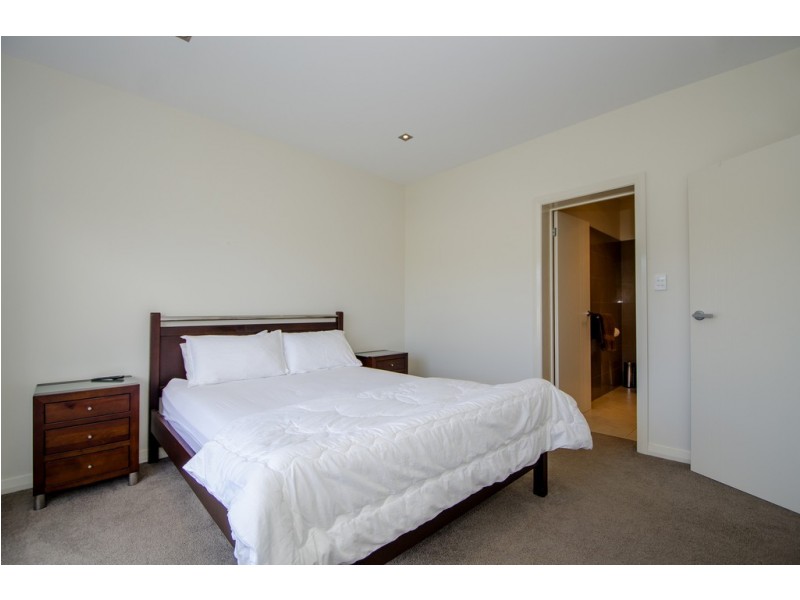 86 Meylin Street, Port MacDonnell, Mount Gambier SA 5290