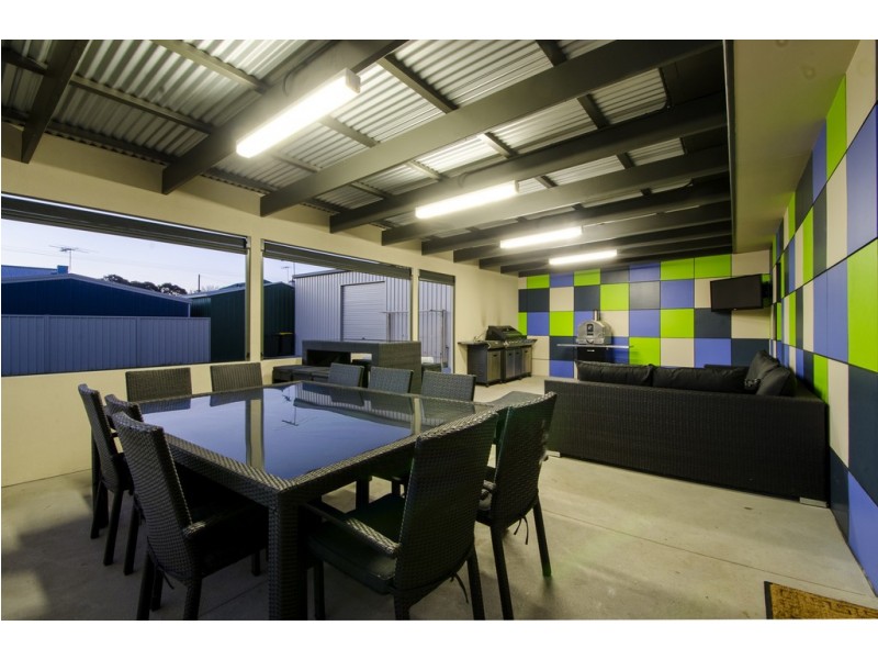 86 Meylin Street, Port Macdonnell SA 5291
