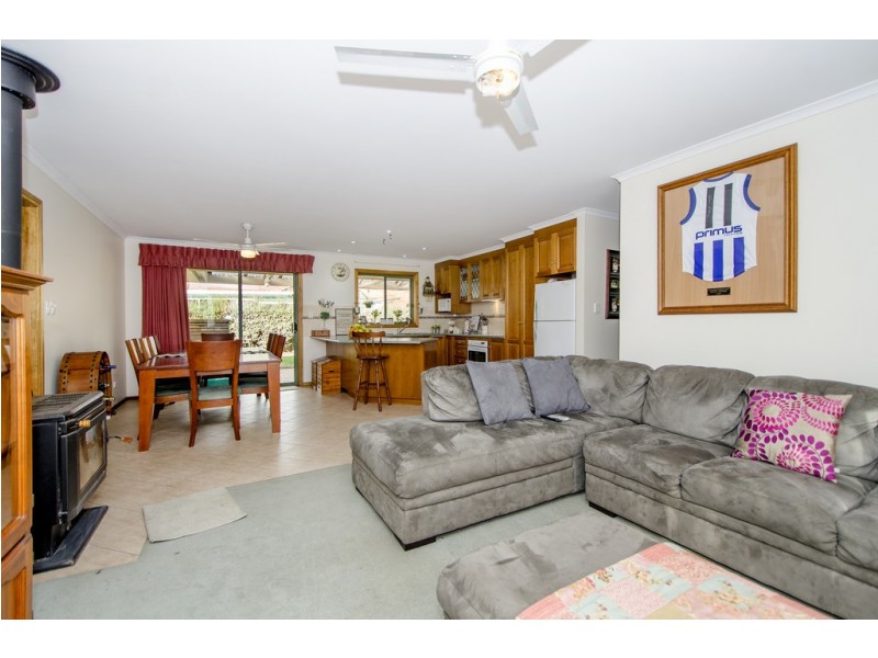 10 Heathfield Way, Mount Gambier SA 5290